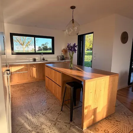 Villa Havre De Paix Avec Piscine Et Vue Sur La Campagne *